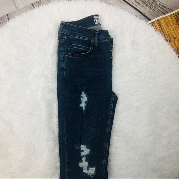 Free People Button fly lt denim jeans - Picture 5 of 8